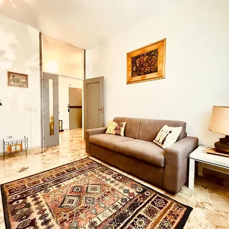 Anna&odo Charme , Garage,wi-fi,air Condition