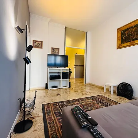 Апартаменты Anna&odo Charme , Garage,wi-fi,air Condition Римини