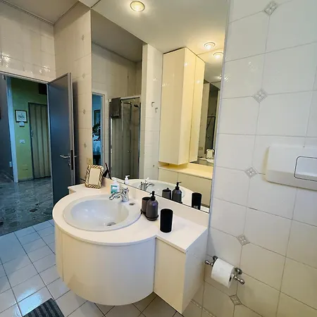 Apartment Anna&odo Charme , Garage,wi-fi,air Condition