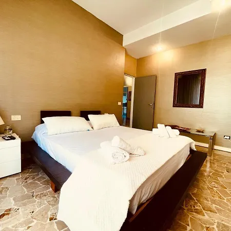 Anna&odo Charme , Garage,wi-fi,air Condition Rimini