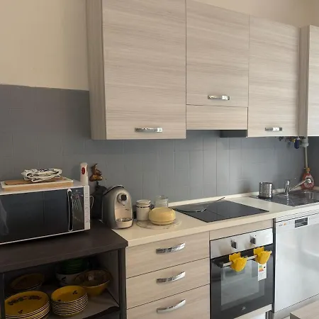 Anna&odo Charme , Garage,wi-fi,air Condition *