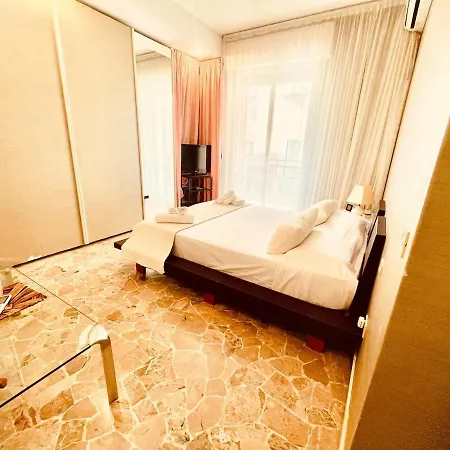 Anna&odo Charme , Garage,wi-fi,air Condition Rimini