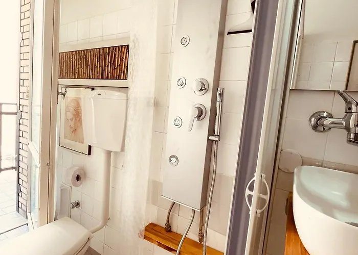 Anna&odo Charme , Garage,wi-fi,air Condition Римини