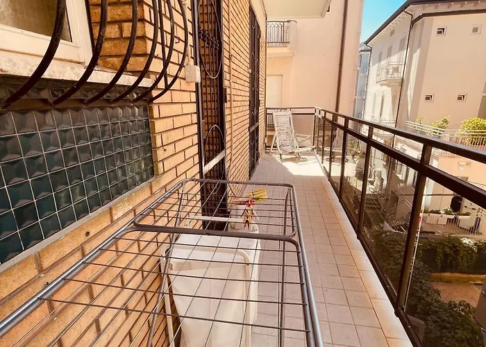 Anna&odo Charme , Garage,wi-fi,air Condition Римини